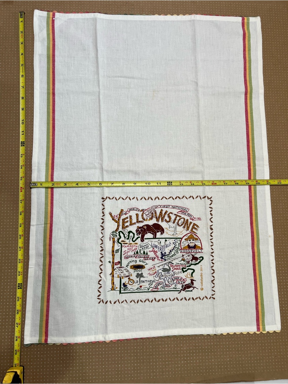 Catstudio Yellowstone Cream Tea Towel - Picture 8 of 9